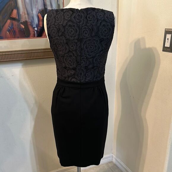 Trina Turk Elegant Black Lace Top Dress w/ Pockets Size 6 - Picture 7 of 11